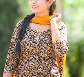 Mayur Vihar call girl Preet